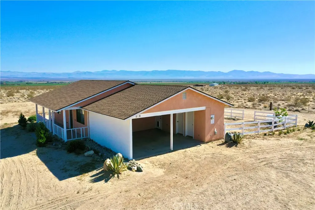 Residential Lease for rent at 8554 Athel Avenue, Inyokern, Kern County, CA featuring 2 beds and 2 baths