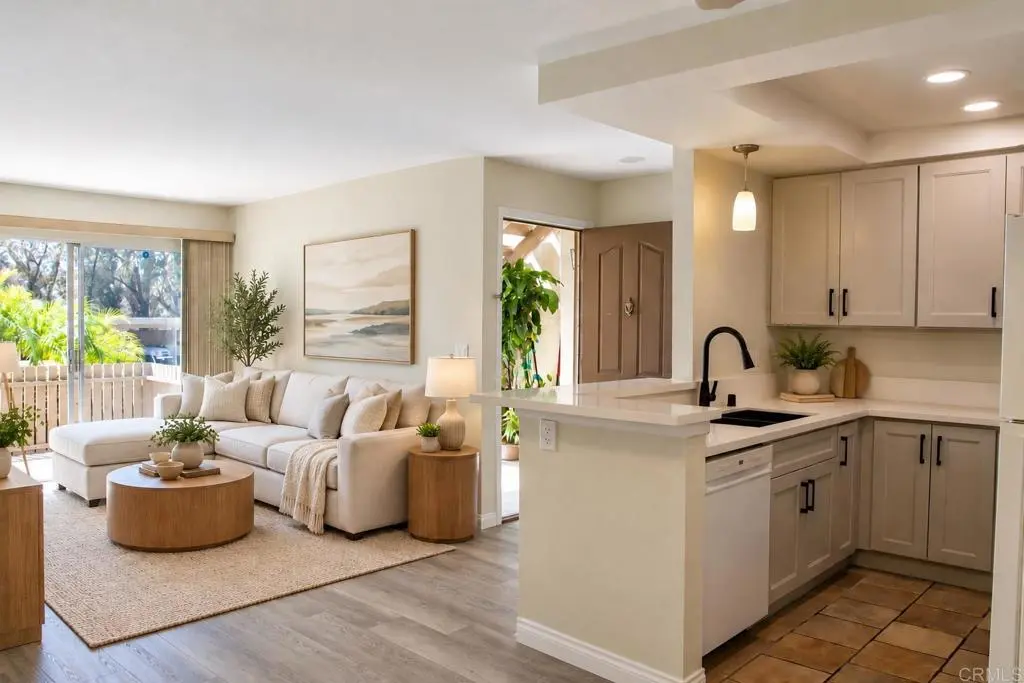 432 Edgehill Lane 169, Oceanside, CA — listing photo 1