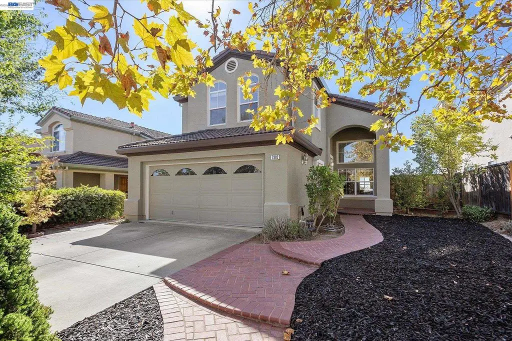 7892 Pineville Cir, Castro Valley, CA — listing photo 1