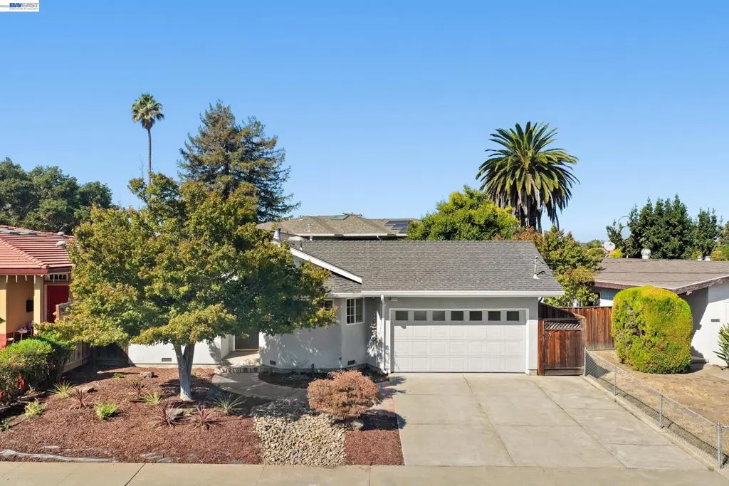 Single Family Residence for sale at 41519 Erma, Fremont, CA featuring 3 beds and 2 baths
