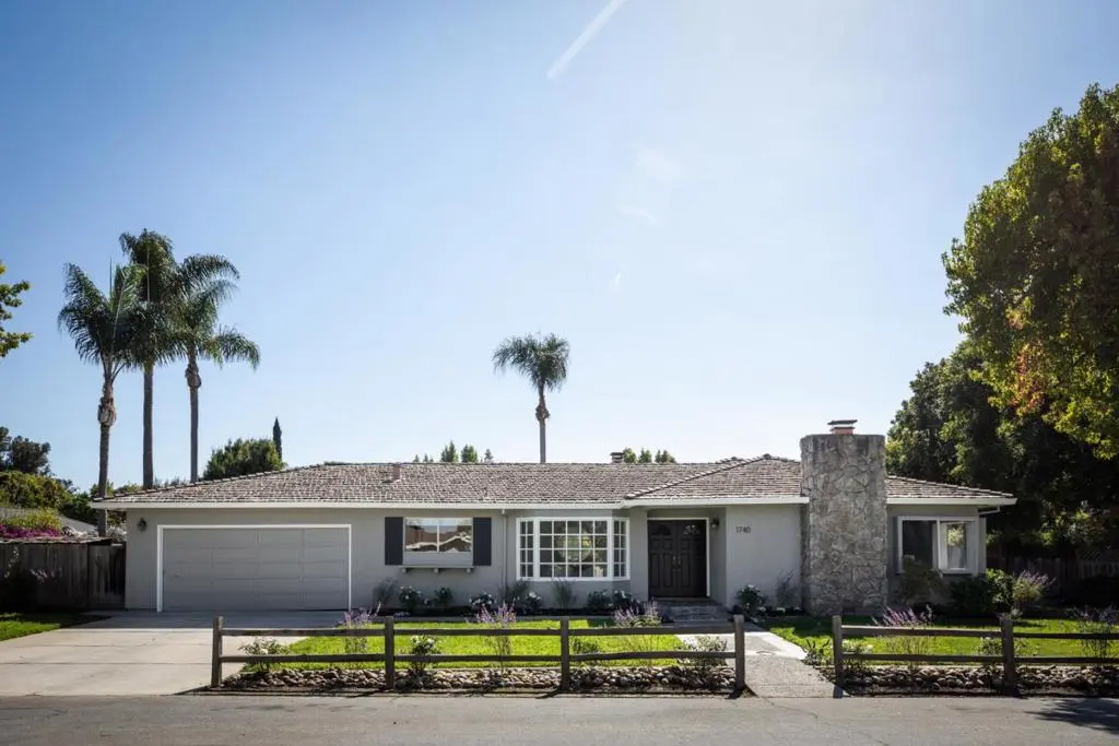 Single Family Residence for sale at 1740 Oak Avenue, Los Altos, CA featuring 4 beds and 2 baths