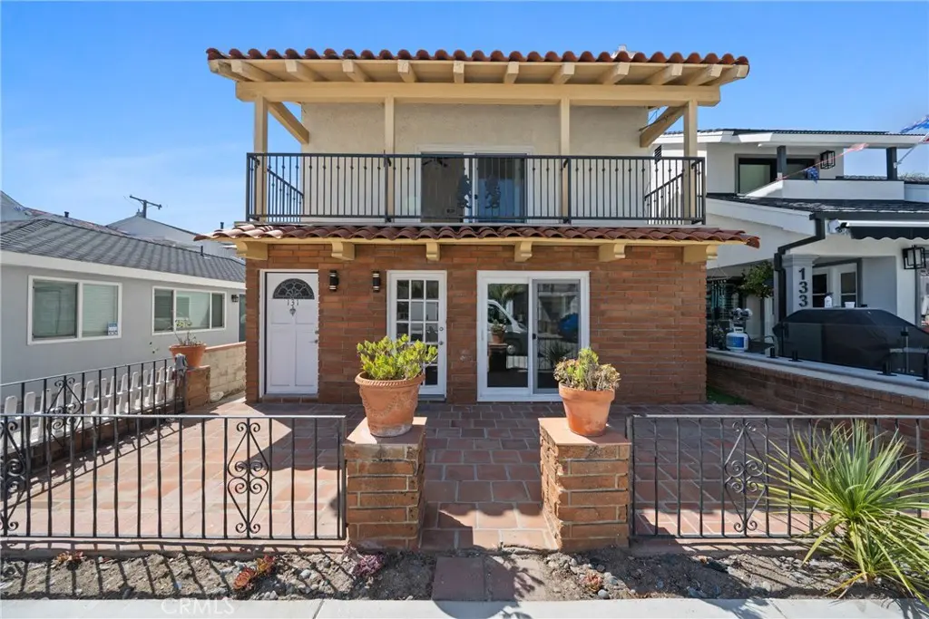 131 Opal Ave, Newport Beach, CA — listing photo 1
