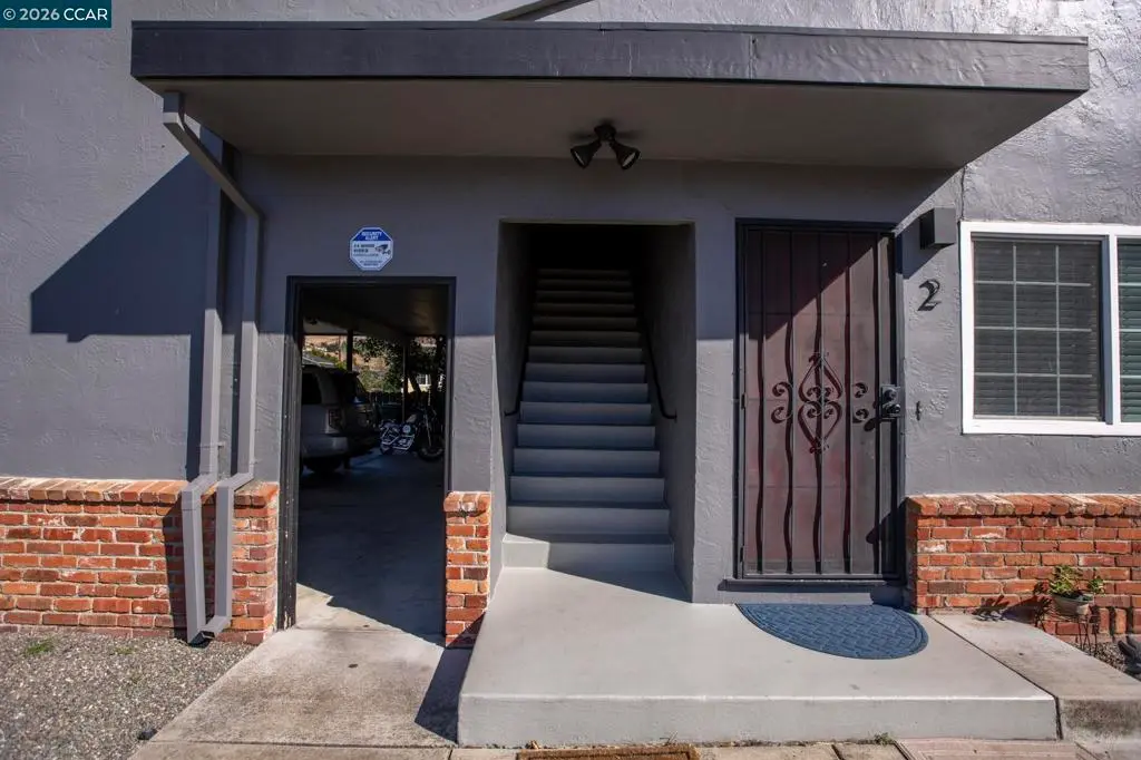 2171 Peach St, Pinole, CA — listing photo 1