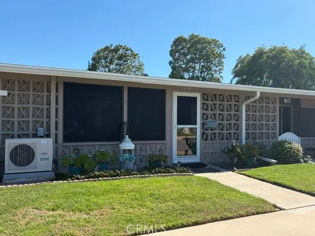 1260 Oakmont Road 53-i, Seal Beach, CA — listing photo 1