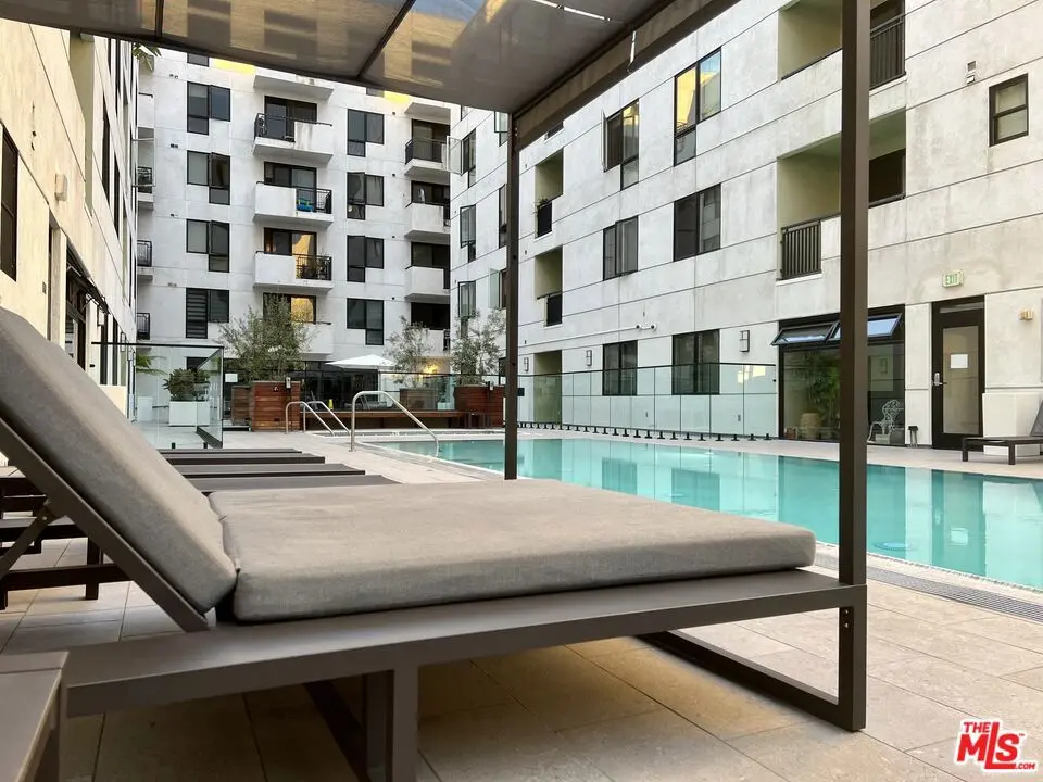 Condominium for rent at 1234 Wilshire Boulevard 403, Los Angeles, CA featuring 2 beds and 2 baths