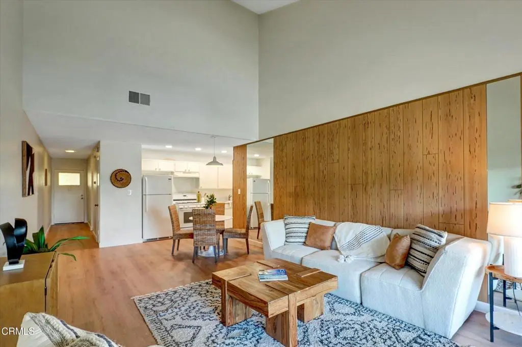 656 Sunfish Way, Port Hueneme, CA — listing photo 1