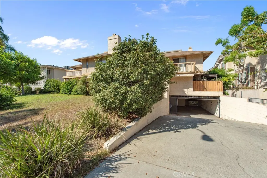 735 Arcadia Avenue L, Arcadia, CA — listing photo 1