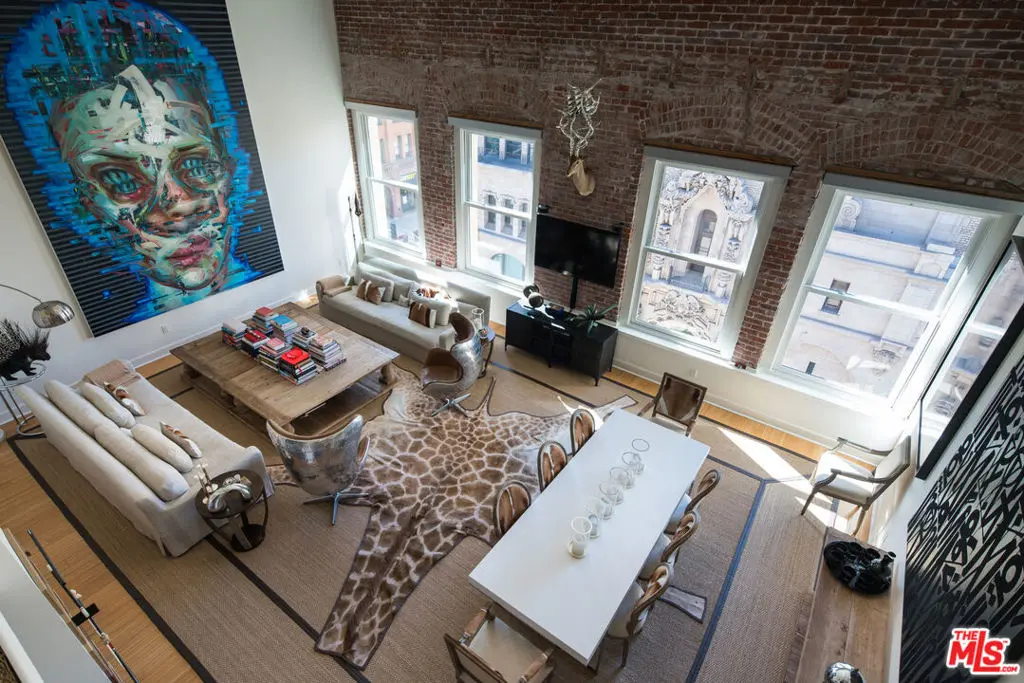 Condominium for rent at 253 S Broadway 502, Los Angeles, CA featuring 1 bed and 1 bath