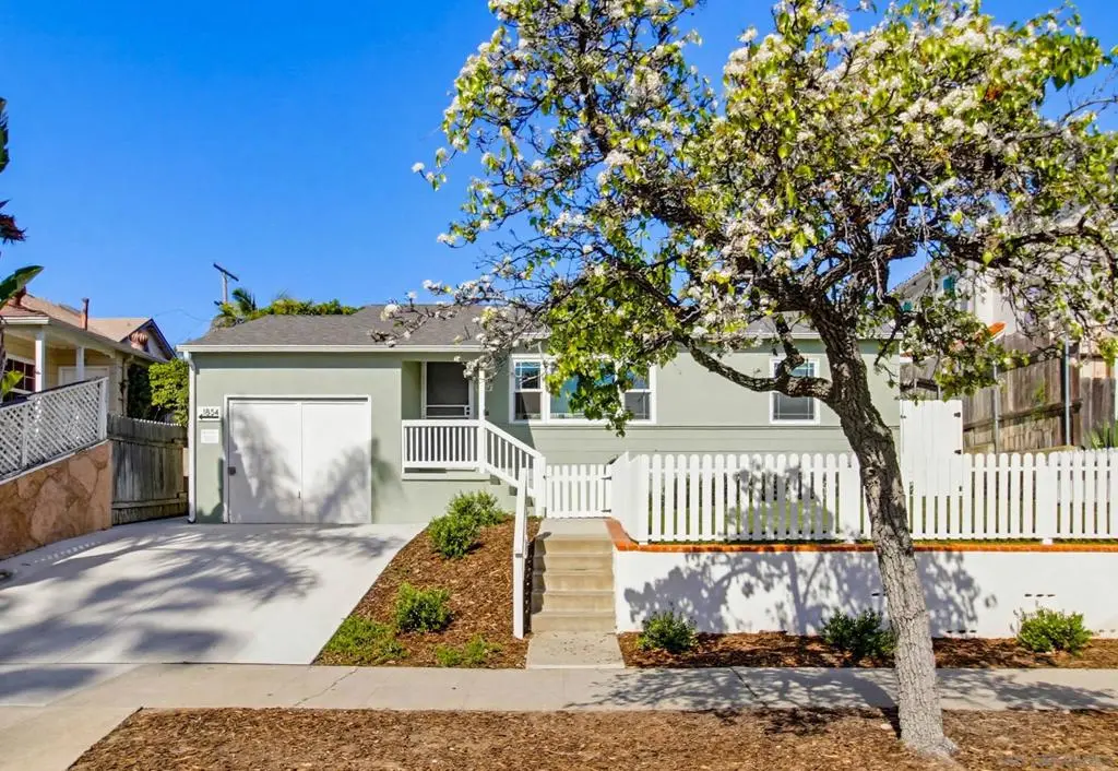 Single Family Residence for rent at 1852 Chalcedony, San Diego, CA featuring 3 beds and 1 bath