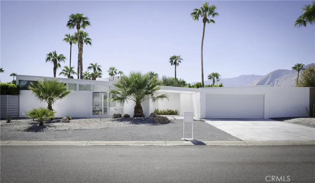 971 E Alexander Way, Palm Springs, CA — listing photo 1