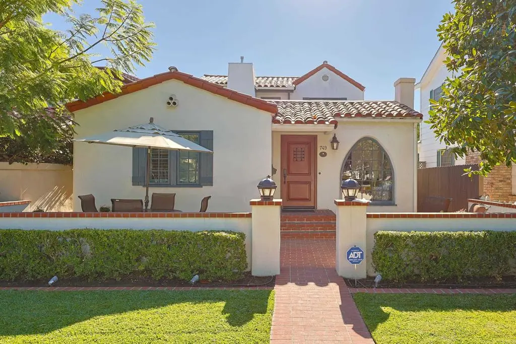749 J Avenue, Coronado, CA — listing photo 1