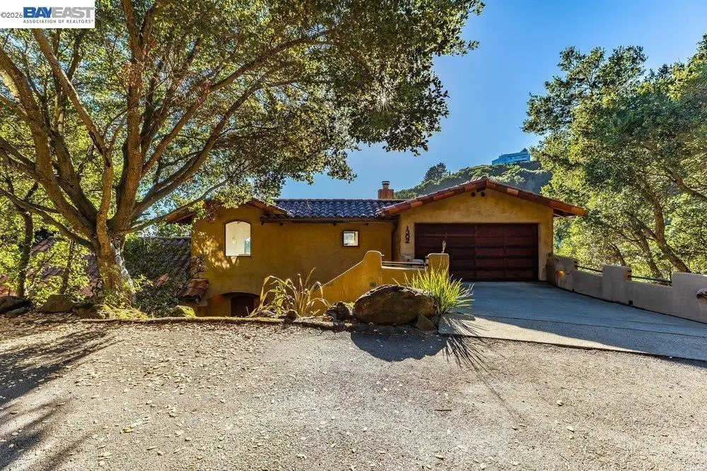 1302 Westview Dr, Berkeley, CA — listing photo 1