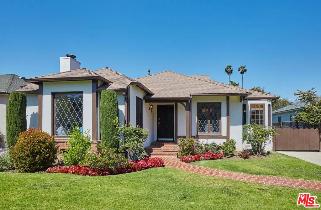 Single Family Residence for rent at 1930 S BENTLEY Avenue, Los Angeles, CA and 1 bath
