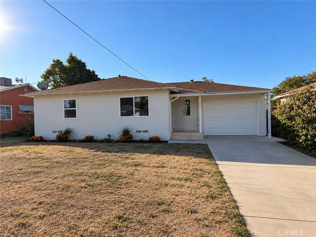 219 W Victoria, Rialto, CA — listing photo 1