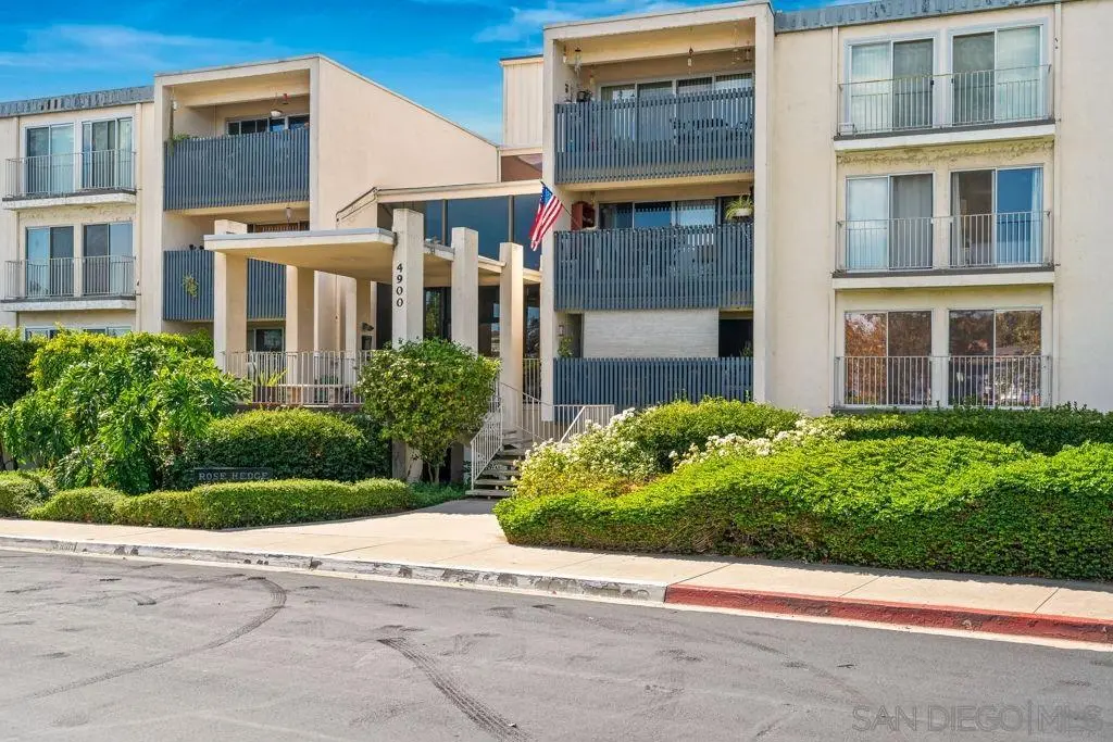 4900 Rosehedge Dr 304, La Mesa, CA — listing photo 1