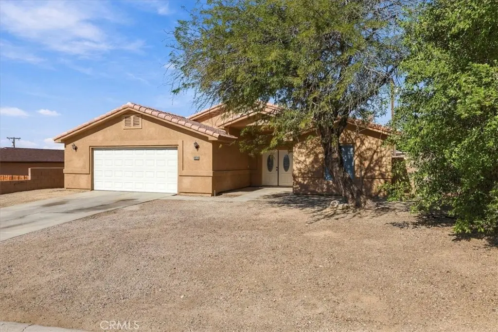 68256 Calle Azteca, Desert Hot Springs, CA — listing photo 1