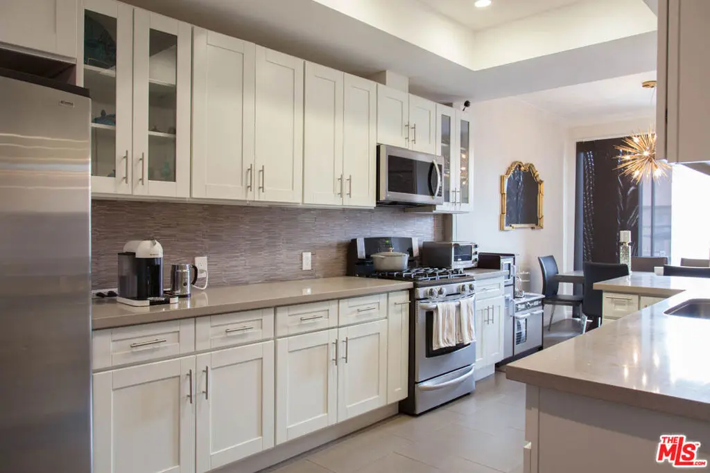 Condominium for rent at 1271 Granville Avenue 202, Los Angeles, CA featuring 2 beds and 2 baths