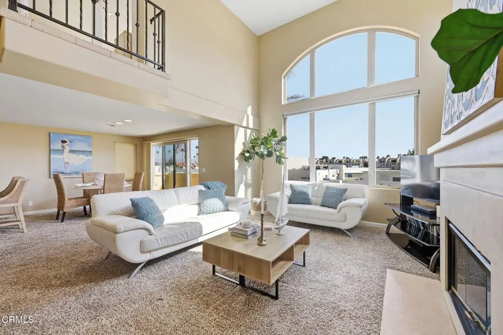 Single Family Residence for sale at 4029 Sunset Lane, Oxnard, CA featuring 4 beds and 3 baths
