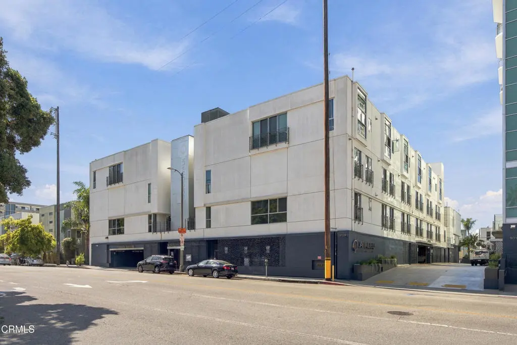 3119 Via Dolce 302, Marina Del Rey, CA — listing photo 1