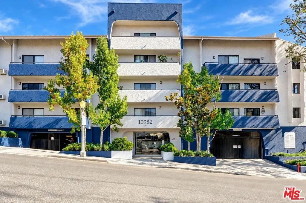 10982 Roebling Avenue 441, Los Angeles, CA — listing photo 1