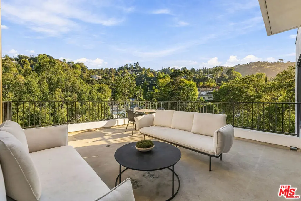 Condominium for rent at 3651 Regal Place 504, Los Angeles, CA