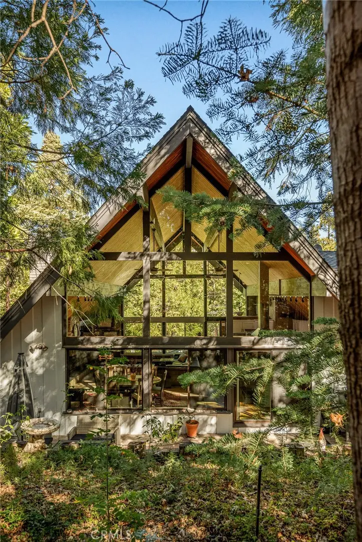 779 Grass Valley, Lake Arrowhead, CA — listing photo 1