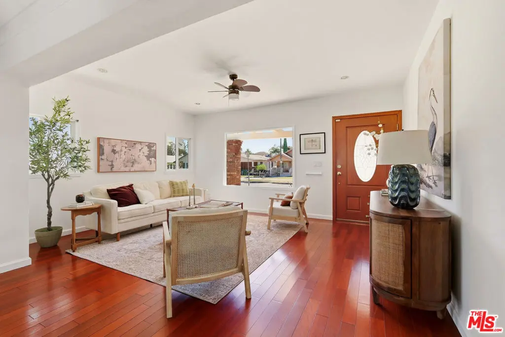 1825 Middleton Place, Los Angeles, CA — listing photo 1