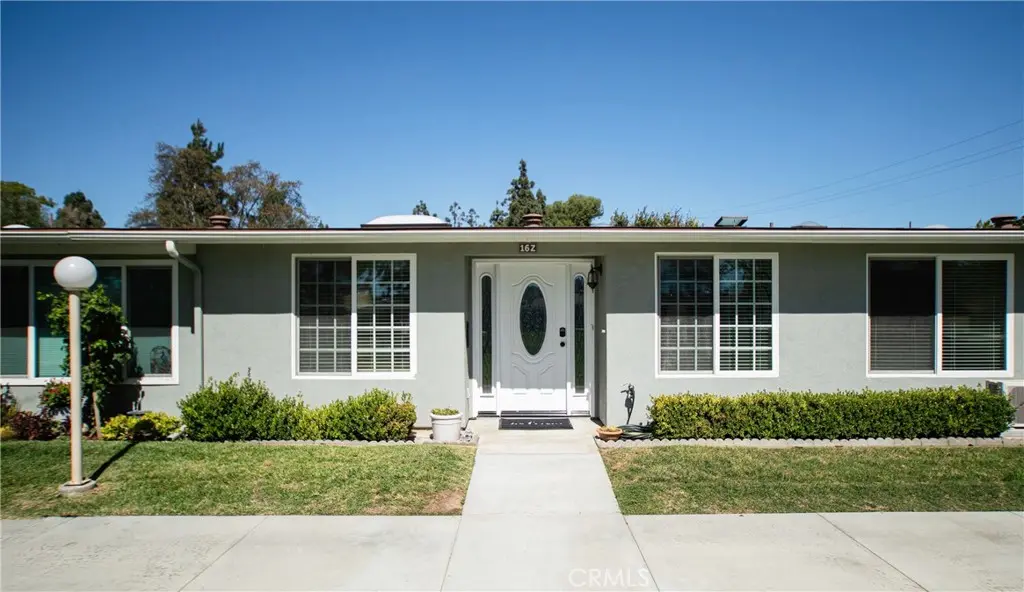 13701 Annandale Dr., M1-16Z, Seal Beach, CA — listing photo 1