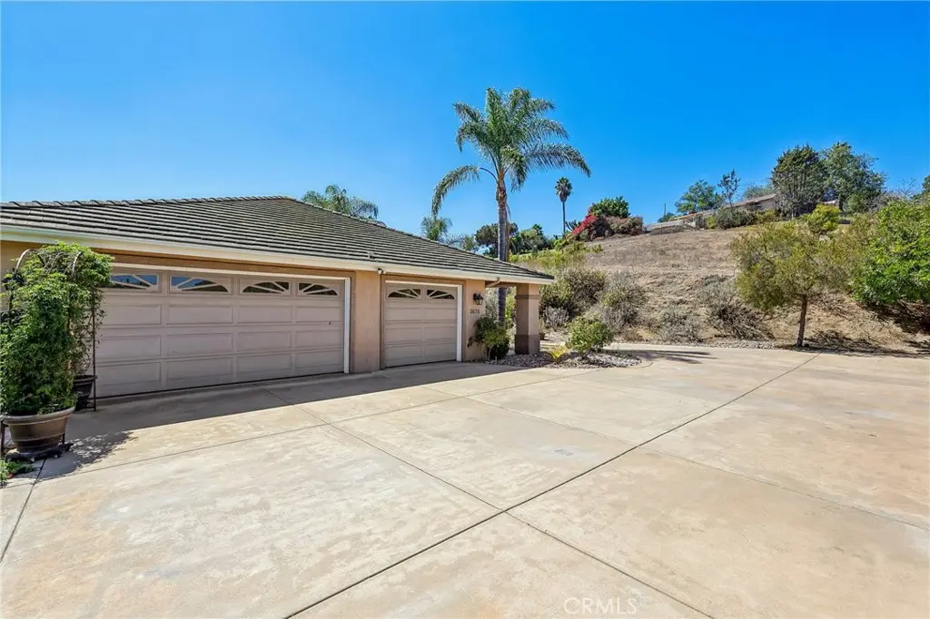 3676 Alta Vista, Fallbrook, CA — listing photo 1