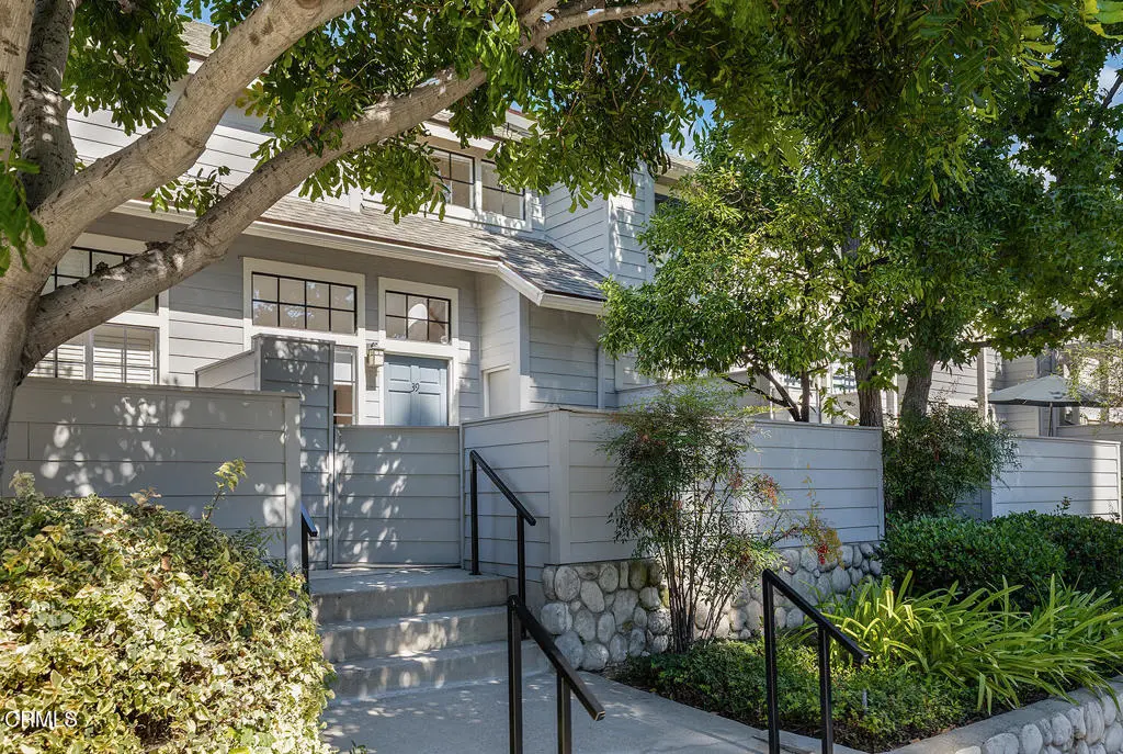 Townhouse for sale at 249 Alpine Street 39, Pasadena, CA featuring 1 bed and 1 bath
