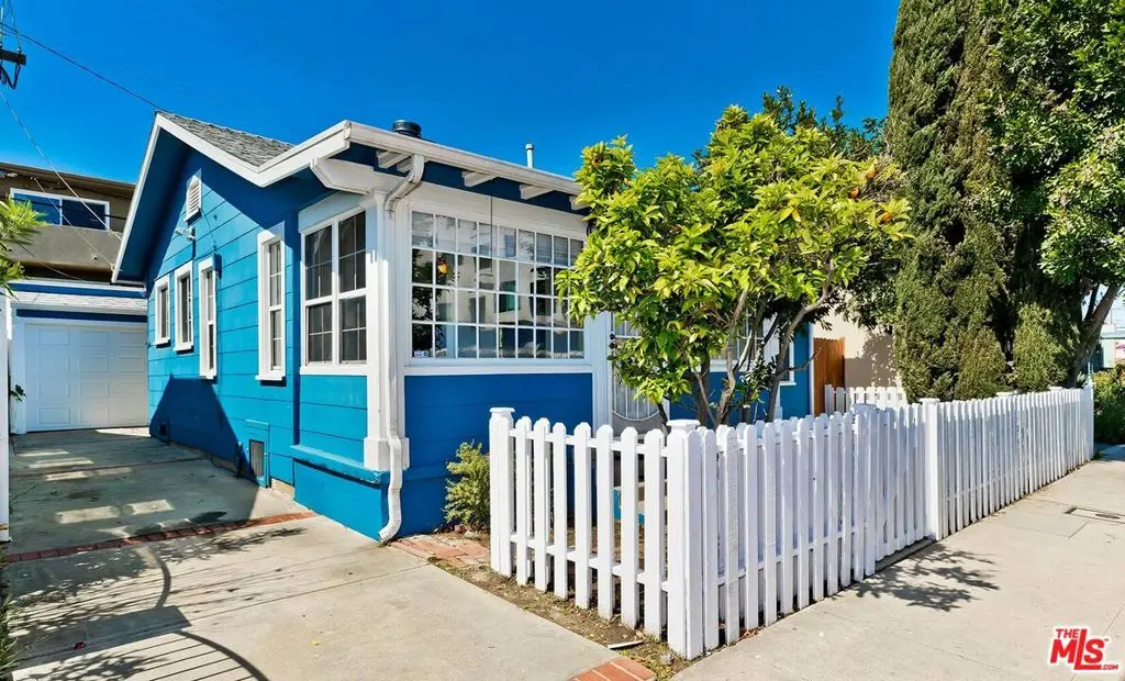 3819 Goldwyn Terrace, Culver City, CA — listing photo 1