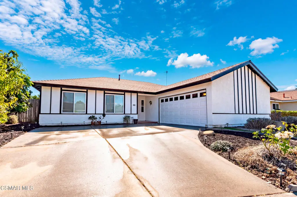 3430 Schooner Walk, Oxnard, CA — listing photo 1