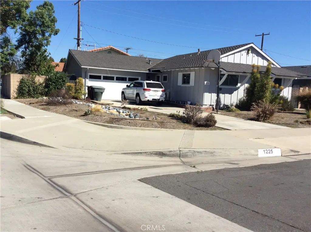 Single Family Residence for sale at 1225 E Balsam, Anaheim, CA featuring 3 beds and 2 baths