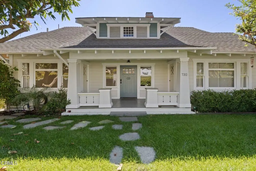 Residential Lease for rent at 732 Poli Street, Ventura, Ventura County, CA featuring 3 beds and 2 baths