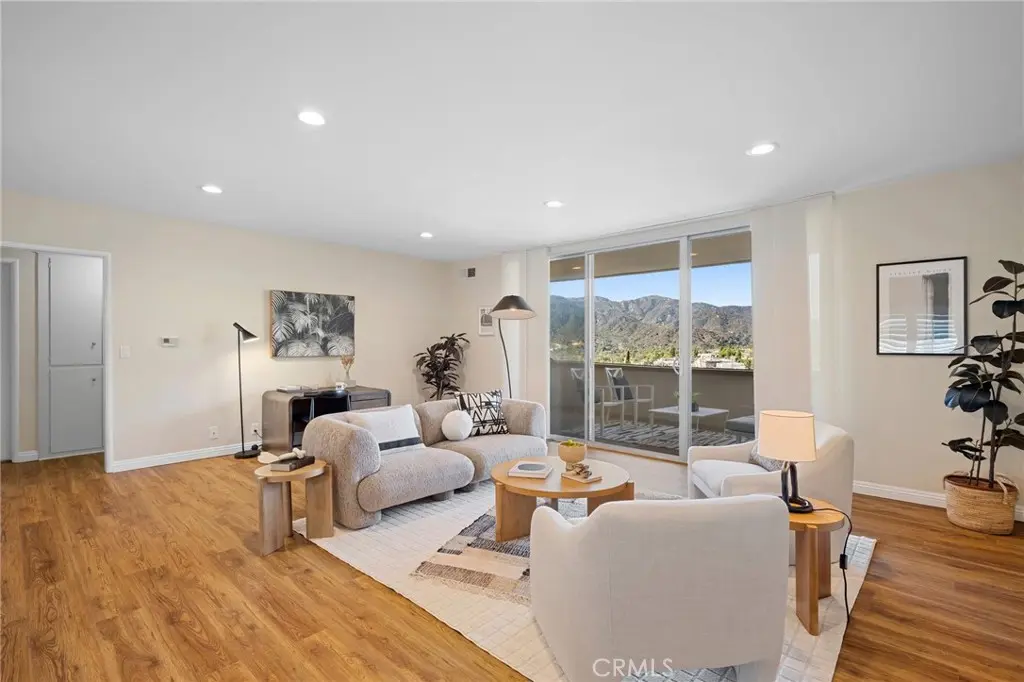2313 Rosecrest Drive 9, Glendale, CA — listing photo 1
