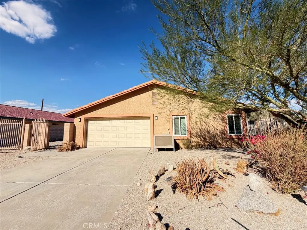 60190 Overture Drive, Palm Springs, CA — listing photo 1