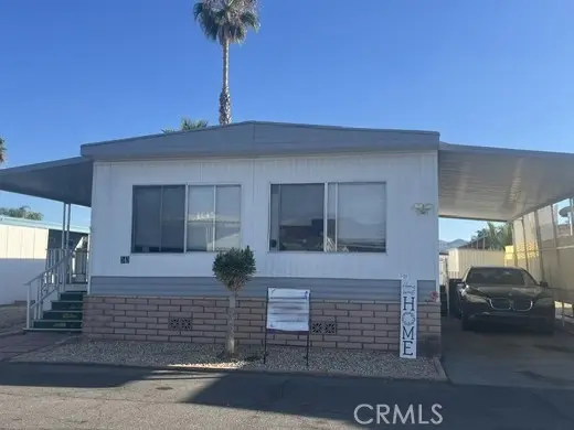 Manufactured In Park for sale at 881 N Lake, Hemet, CA featuring 2 beds and 2 baths