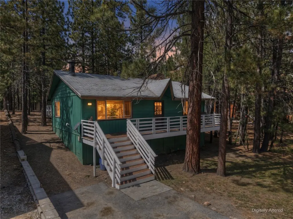 Single Family Residence for sale at 448 Quail, Big Bear Lake, CA featuring 2 beds and 1 bath