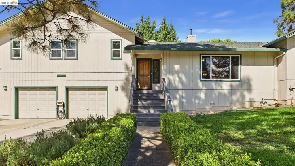 Single Family Residence for sale at 21710 Hyde Street, Sonora, CA featuring 3 beds and 2 baths