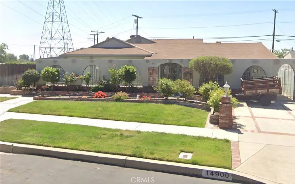14900 Wolfskill, San Fernando, CA — listing photo 1