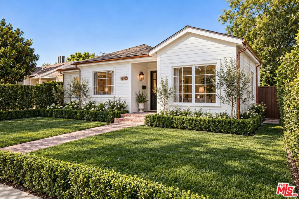 5636 Lindley Avenue, Encino, CA — listing photo 1