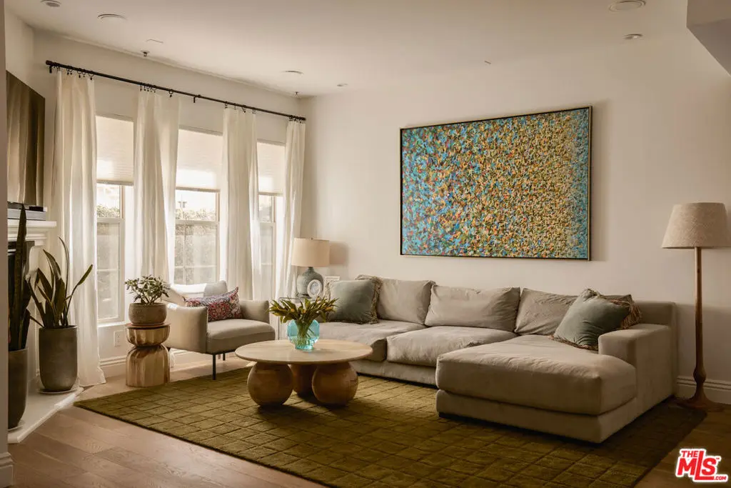 10639 Woodbridge Street 107, North Hollywood, CA — listing photo 1