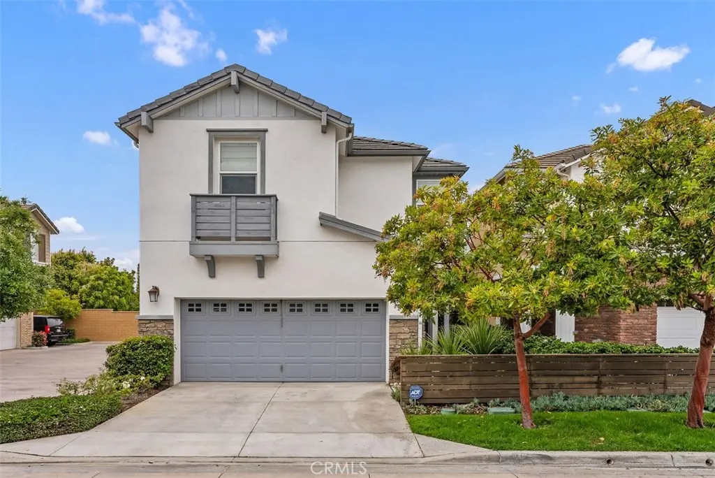 1631 Latitude S, Costa Mesa, CA — listing photo 1