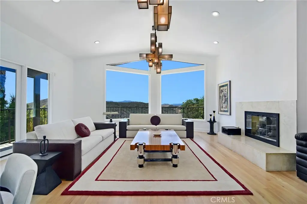 130 Dapplegray Road, Bell Canyon, CA — listing photo 1