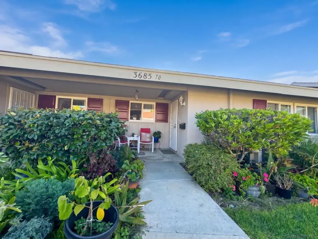3685 N Vista Campana E 70, Oceanside, CA — listing photo 1