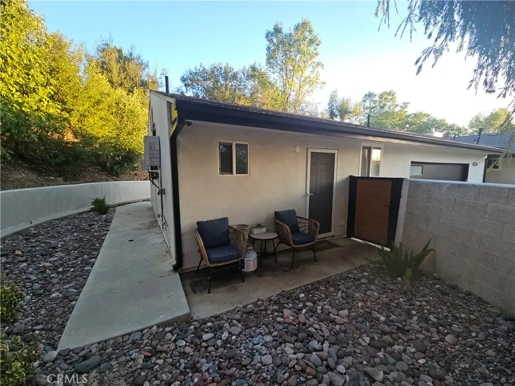 4536 Argentine Road, Woodland Hills, CA — listing photo 1