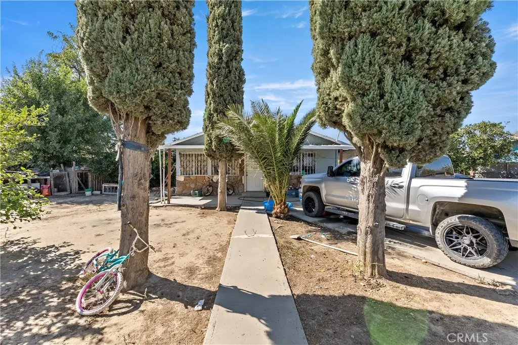 33142 W Hidalgo Avenue, CA — listing photo 1