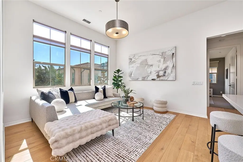 112 Parkwood, Irvine, CA — listing photo 1
