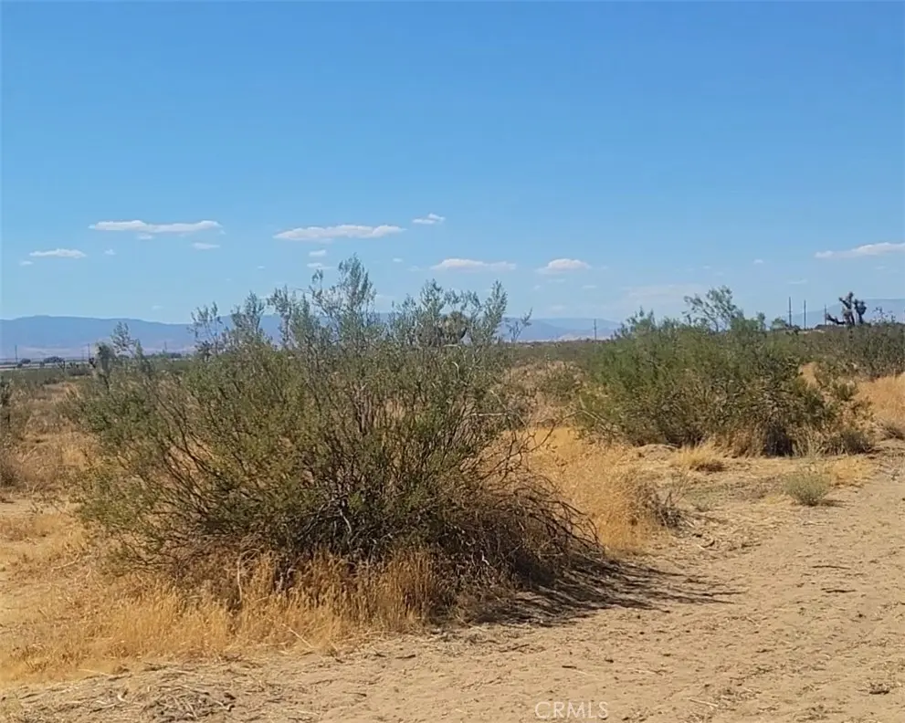 0 0, Adelanto, CA — listing photo 1