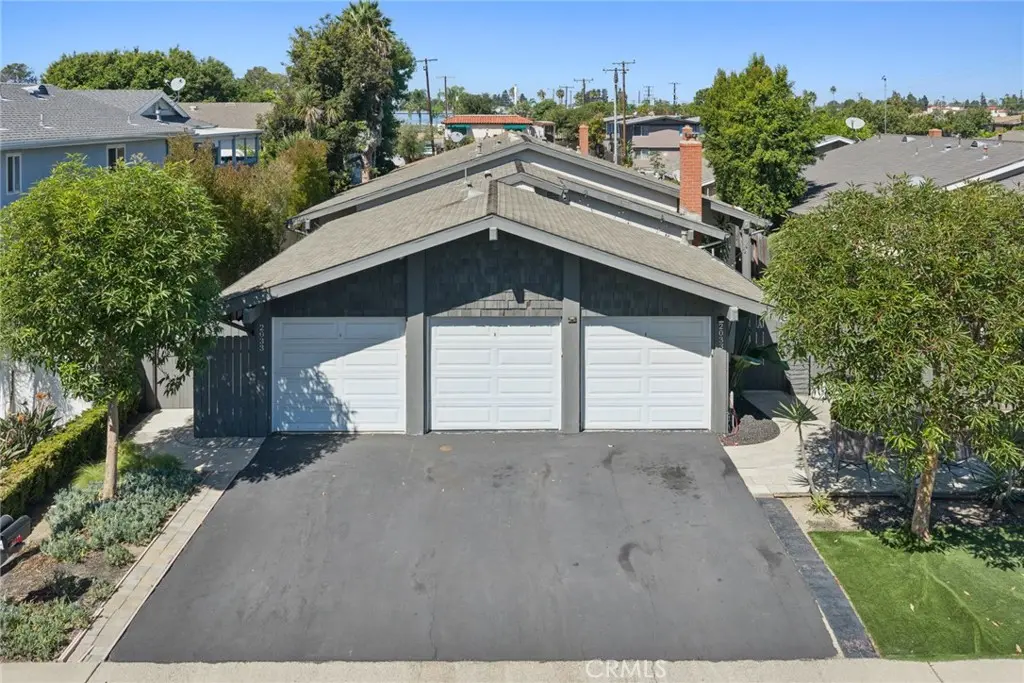 2033 Laurie Lane, Costa Mesa, CA — listing photo 1